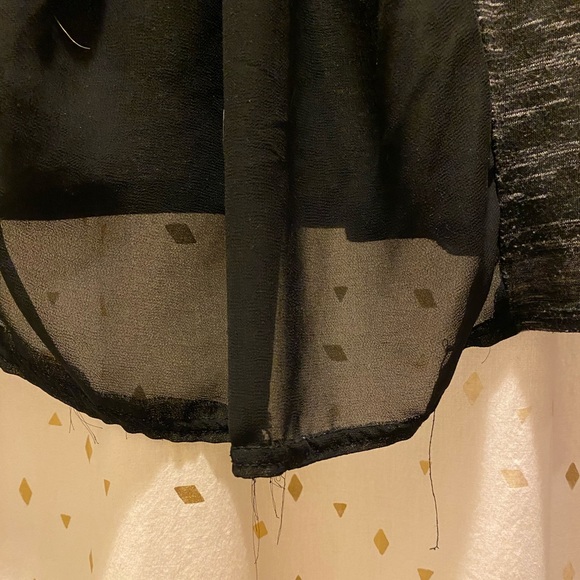 Forever 21 Small Black and White Blouse Top with Sheer Back - Picture 3 of 3
